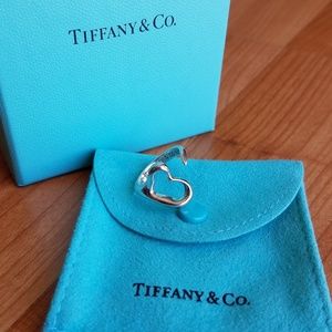 Tiffany & Co.  Elsa Peretti Open Heart ring